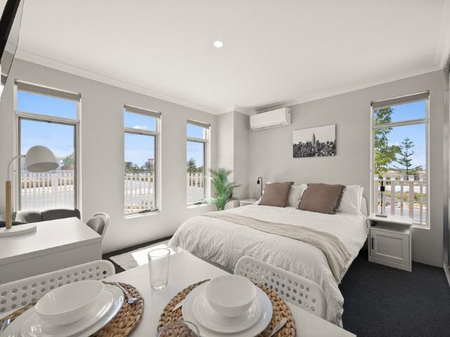 Room for rent in Parklands, Western Australia