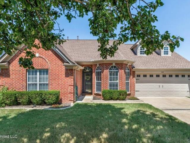 House for sale in Southaven, Mississippi
