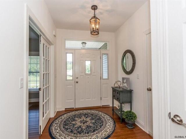 House for sale in Saratoga Springs