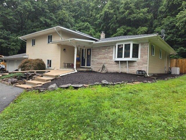 House for sale in Bellvale, New York