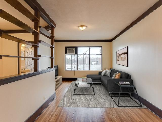 Apartment for rent in Hennepin, Minnesota