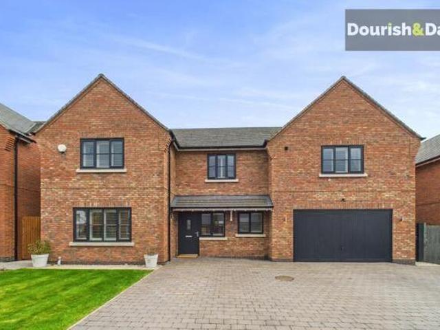 House for sale in Stone, Baswich