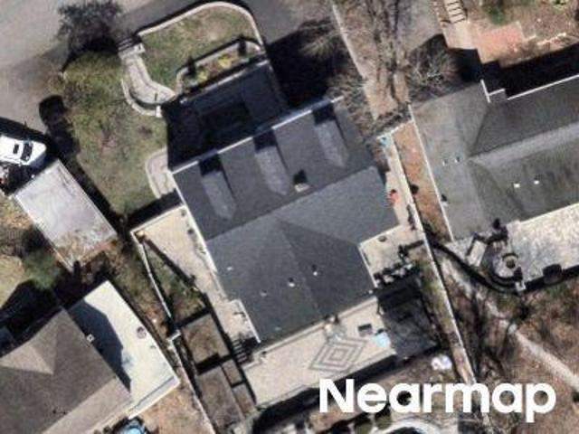 House for sale in Oakland, New Jersey