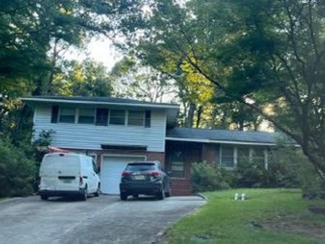 House for sale in Kathleen, Georgia
