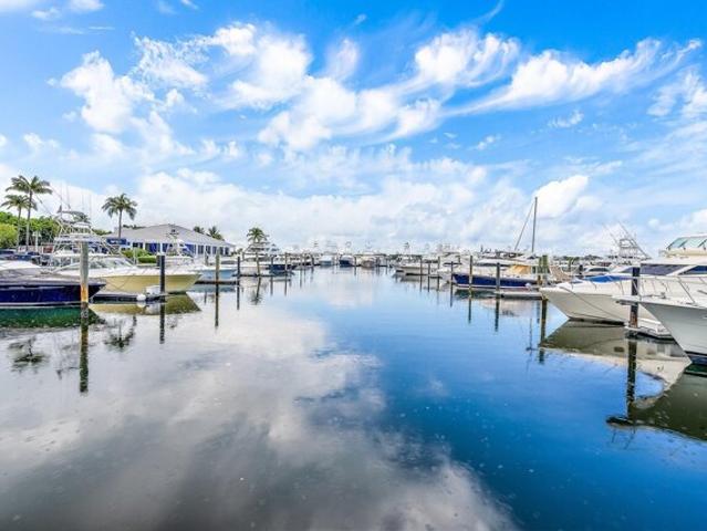 Condo for sale in North Palm Beach