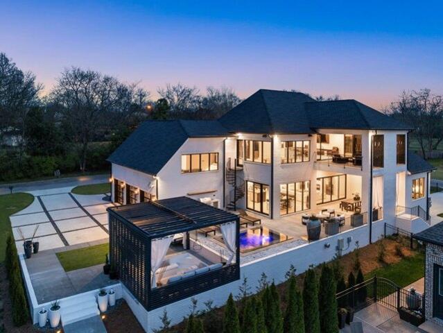 House for sale in Old Hickory