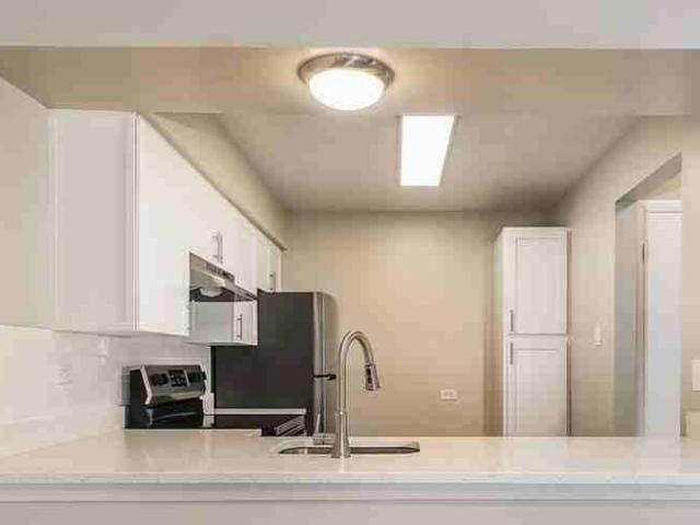 Apartment for rent in Wheaton, Illinois