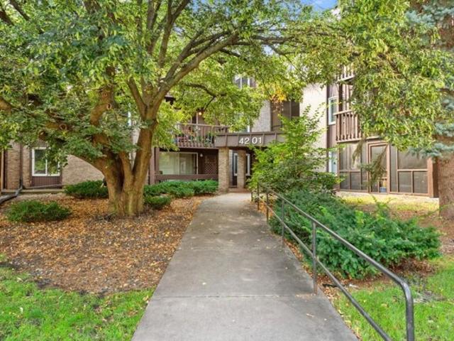 Condo for sale in Brooklyn Center