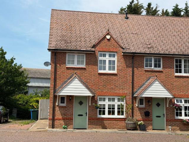 House for rent in Oad Street, Kent