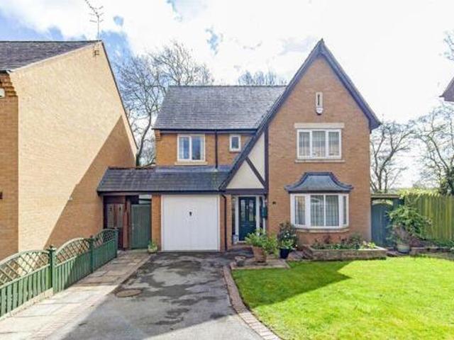 House for sale in Loundsley Green, East Midlands