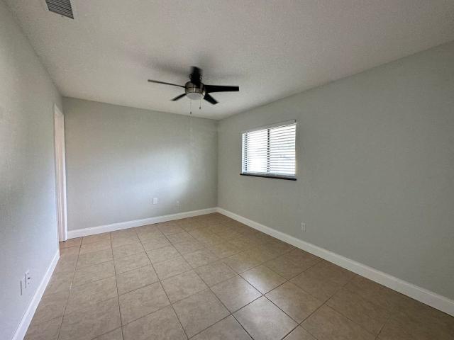 Apartment for rent in Bayshore Gardens, Manatee County