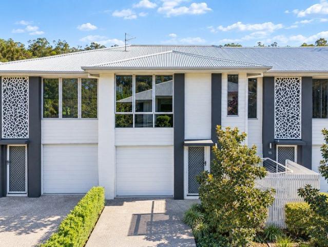 Townhouse for sale in Toombul, Queensland
