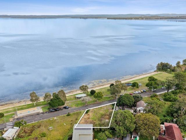 Land for sale in Canton Beach, New South Wales