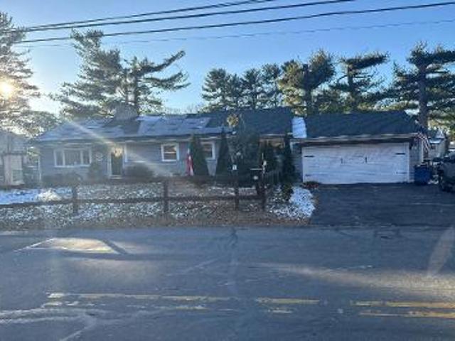 House for sale in Bridgeport, Connecticut