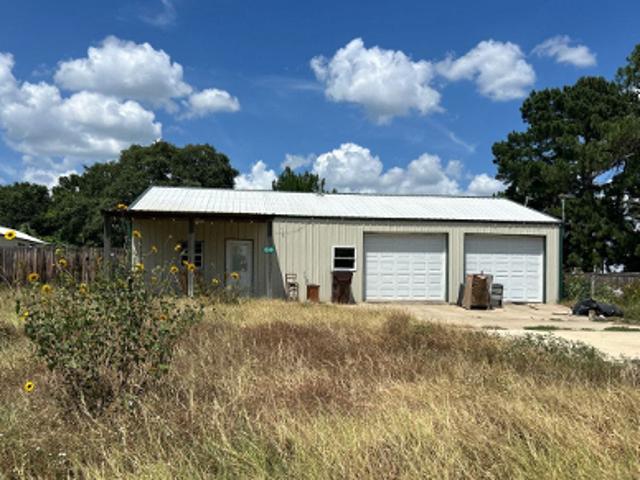 House for sale in Caldwell, Texas