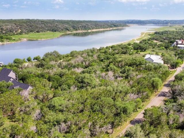 Land for sale in Spicewood, Texas
