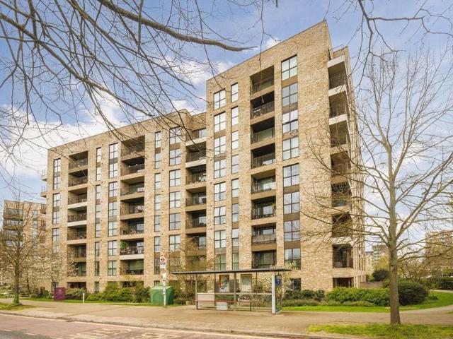 Apartment for rent in Alperton, Greater London