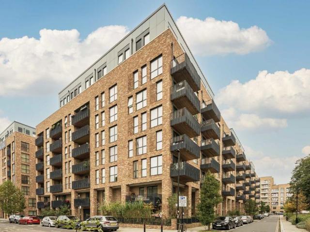 Apartment for rent in Alperton, Greater London