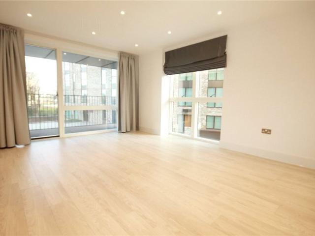 Apartment for rent in Alperton, Greater London