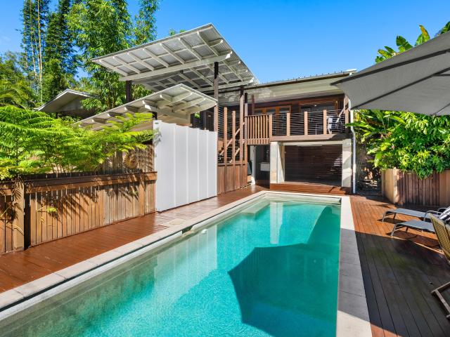 House for sale in Cooroibah