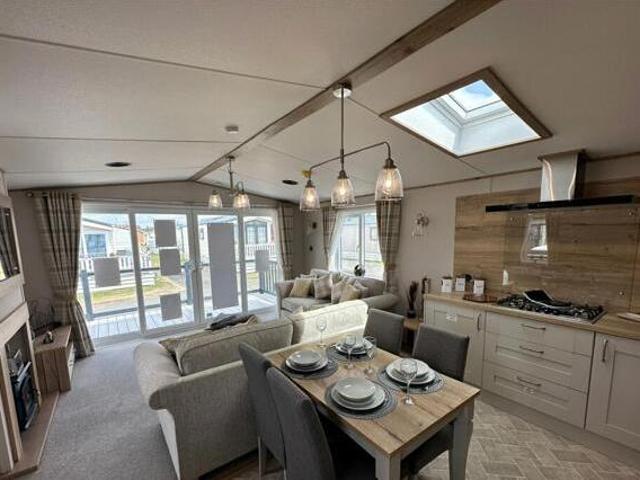 House for sale in Littlecote, West Sussex
