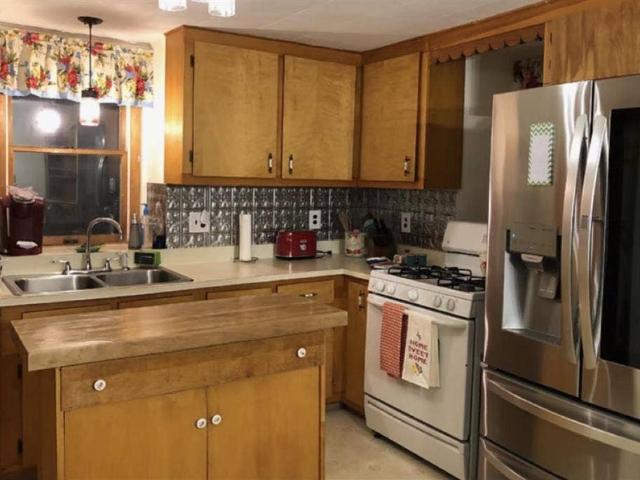 Room for rent in Methuen, Massachusetts