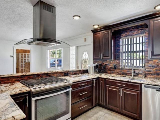 Room for rent in West Palm Beach, Florida