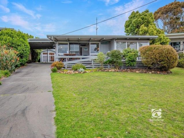 House for sale in Paynesville, Victoria