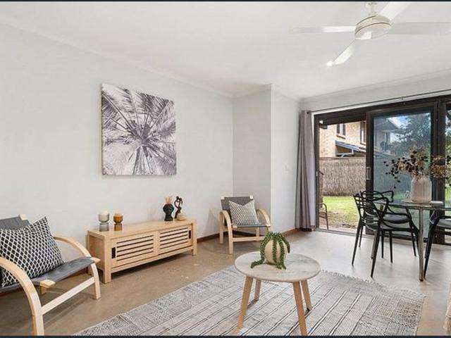 Townhouse for rent in Horseshoe Creek, South Australia