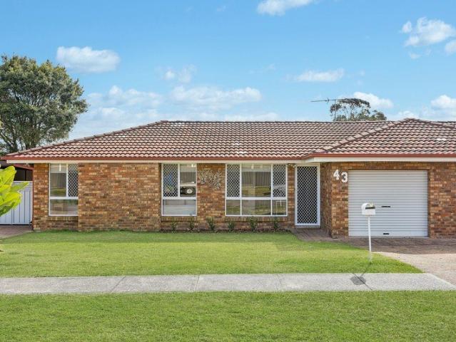 Villa for sale in Ambergate, New South Wales