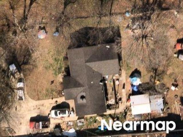 House for sale in Madisonville