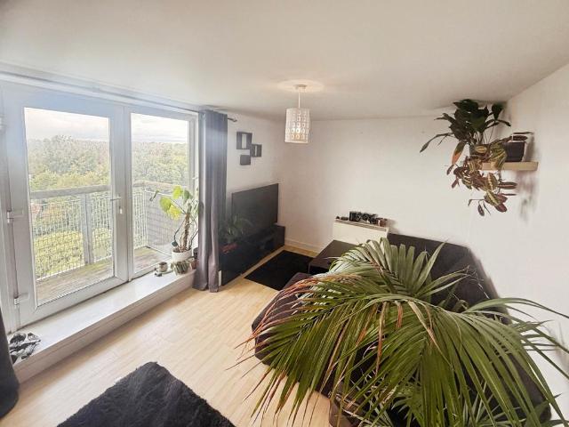 Apartment for rent in Higher Blackley, Manchester