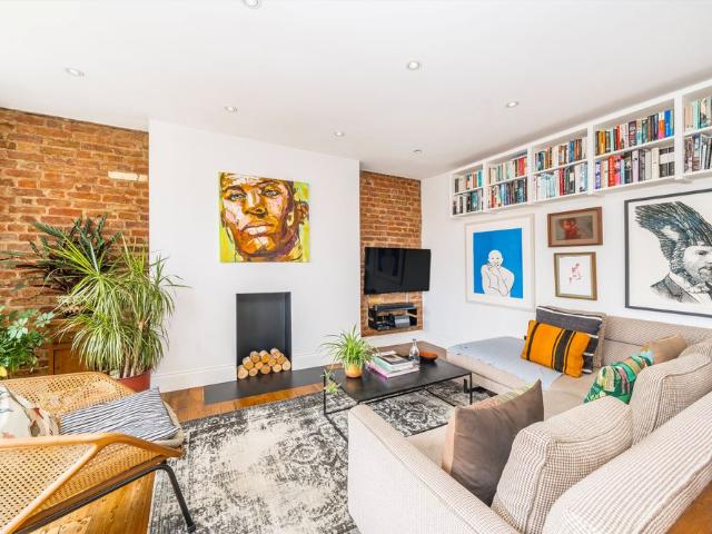 Apartment for rent in London Borough of Hammersmith and Fulham, Greater London