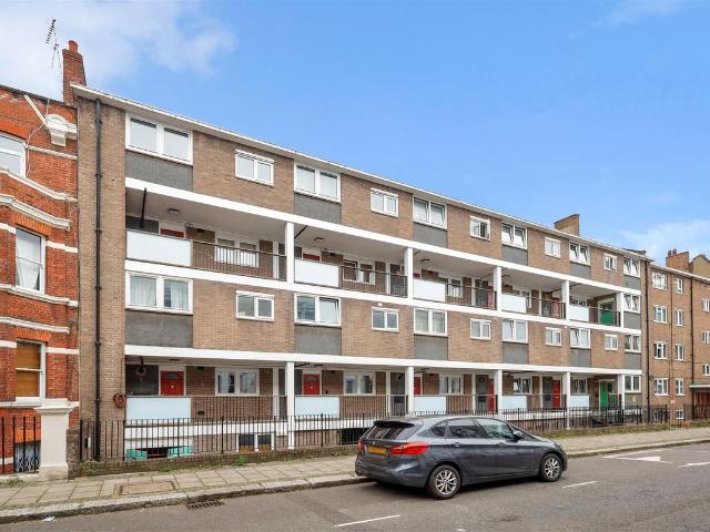 Apartment for rent in London Borough of Hammersmith and Fulham, Greater London