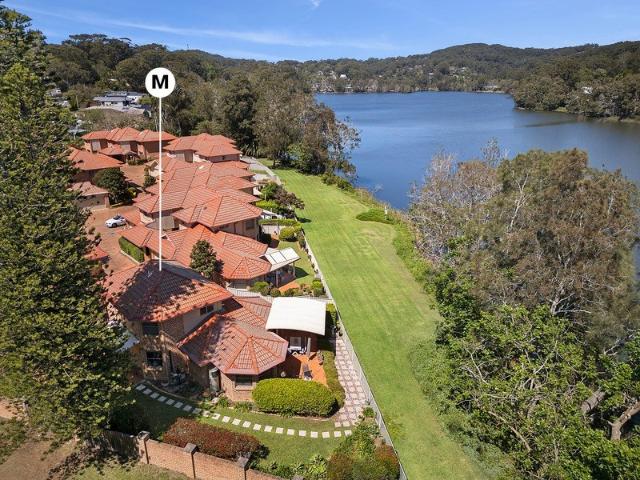Townhouse for sale in Avoca Beach, Gosford