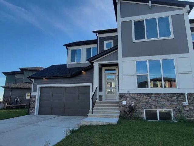 Townhouse for rent in Chestermere