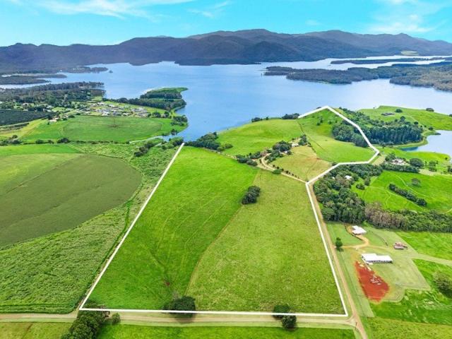 Acreage for sale in Tablelands, Queensland