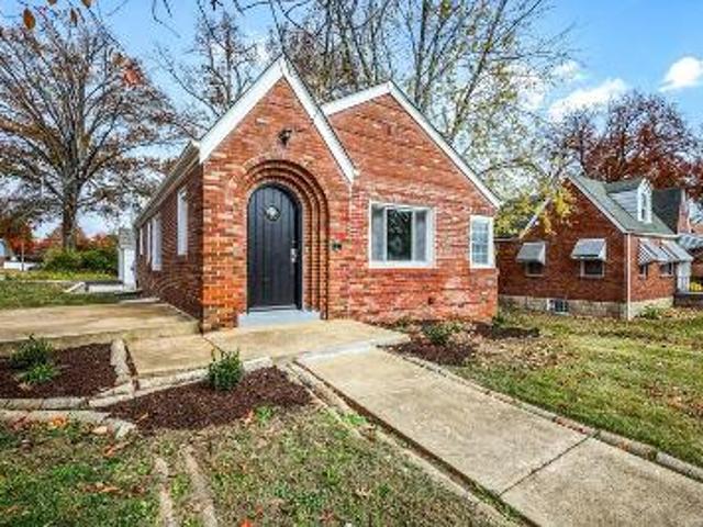 House for sale in Saint Louis