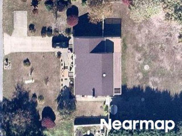House for sale in Bayport House for sale in Bayport