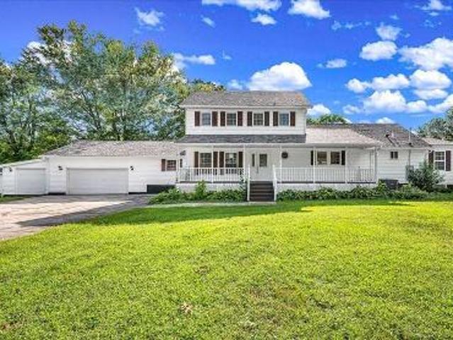 House for sale in East Galesburg, Illinois