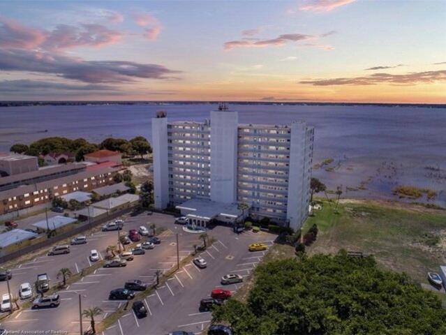 Condo for sale in Sebring