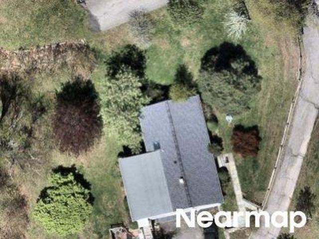 House for sale in Baldwin Place, New York