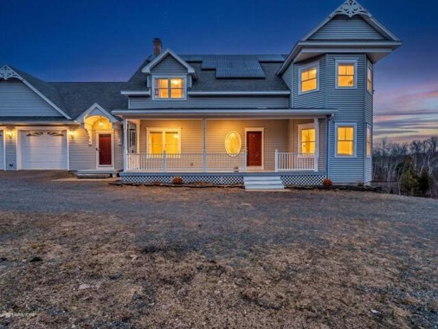 House for sale in Maine