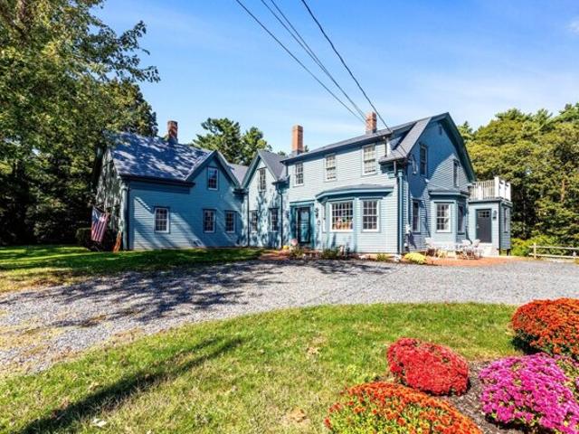 House for sale in South Carver, Carver