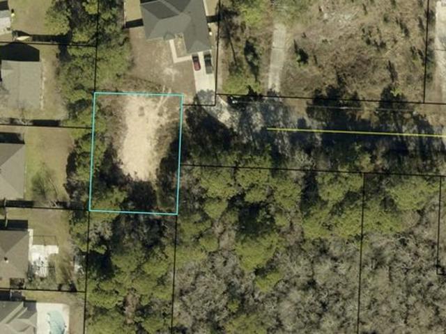 Land for sale in Mary Esther, Florida