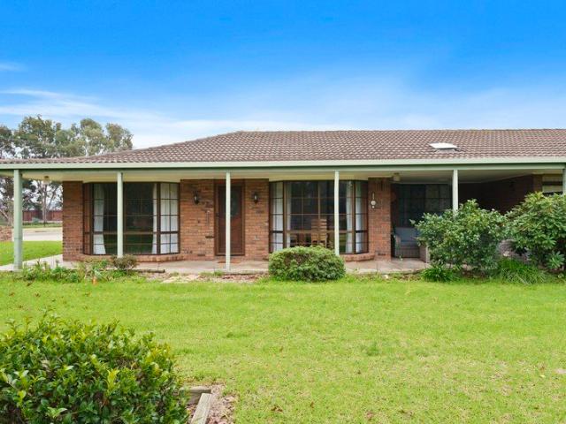 House for sale in Kaarimba, Victoria