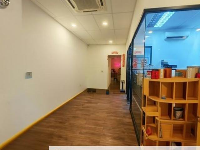 Shop for rent in Batu, Kuala Lumpur