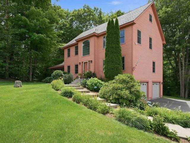 House for sale in New Hampshire