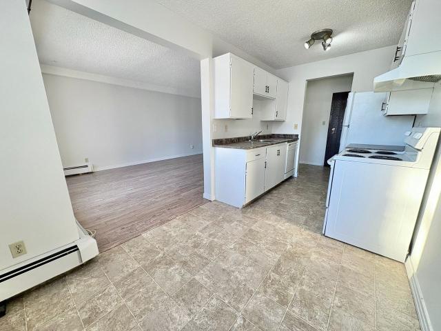 Apartment for rent in Wedgewood, Alberta