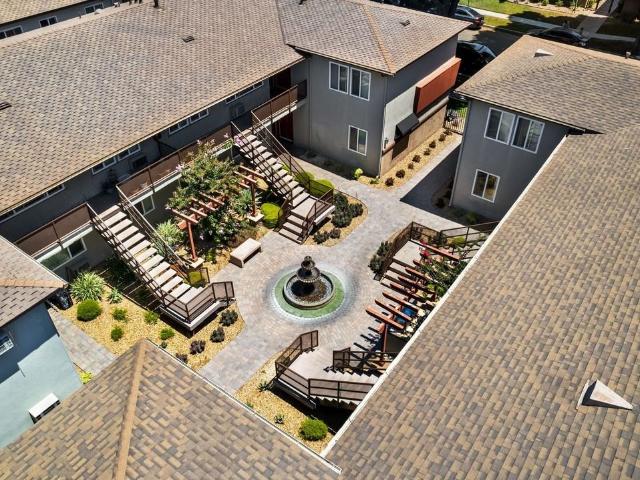 Apartment for rent in Lakewood, California
